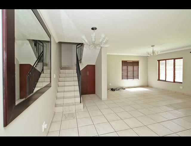 3 BEDROOM HOUSE FOR SALE IN FERNDALE